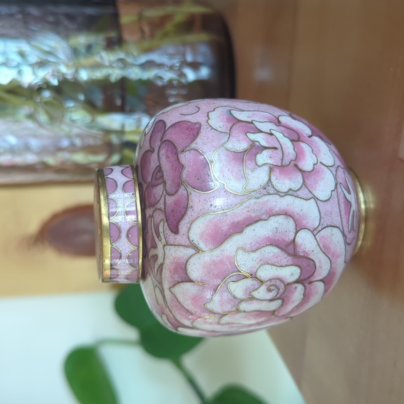 Vintage Pink Floral Cloisonné Vase/Jar - Picture 3 of 17